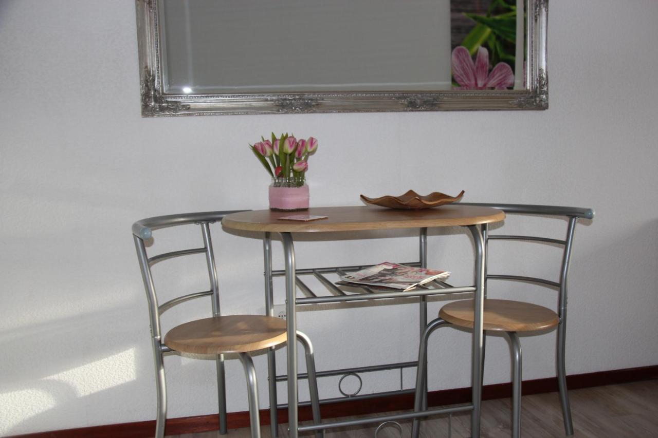 B&B De Prinsenhof Gassel ภายนอก รูปภาพ